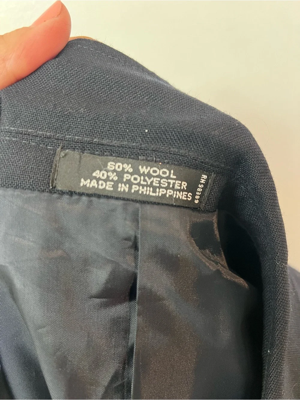 Europa Collection Diffusion Navy Blazer with Gold Buttons 38R tag 20R wool EUC